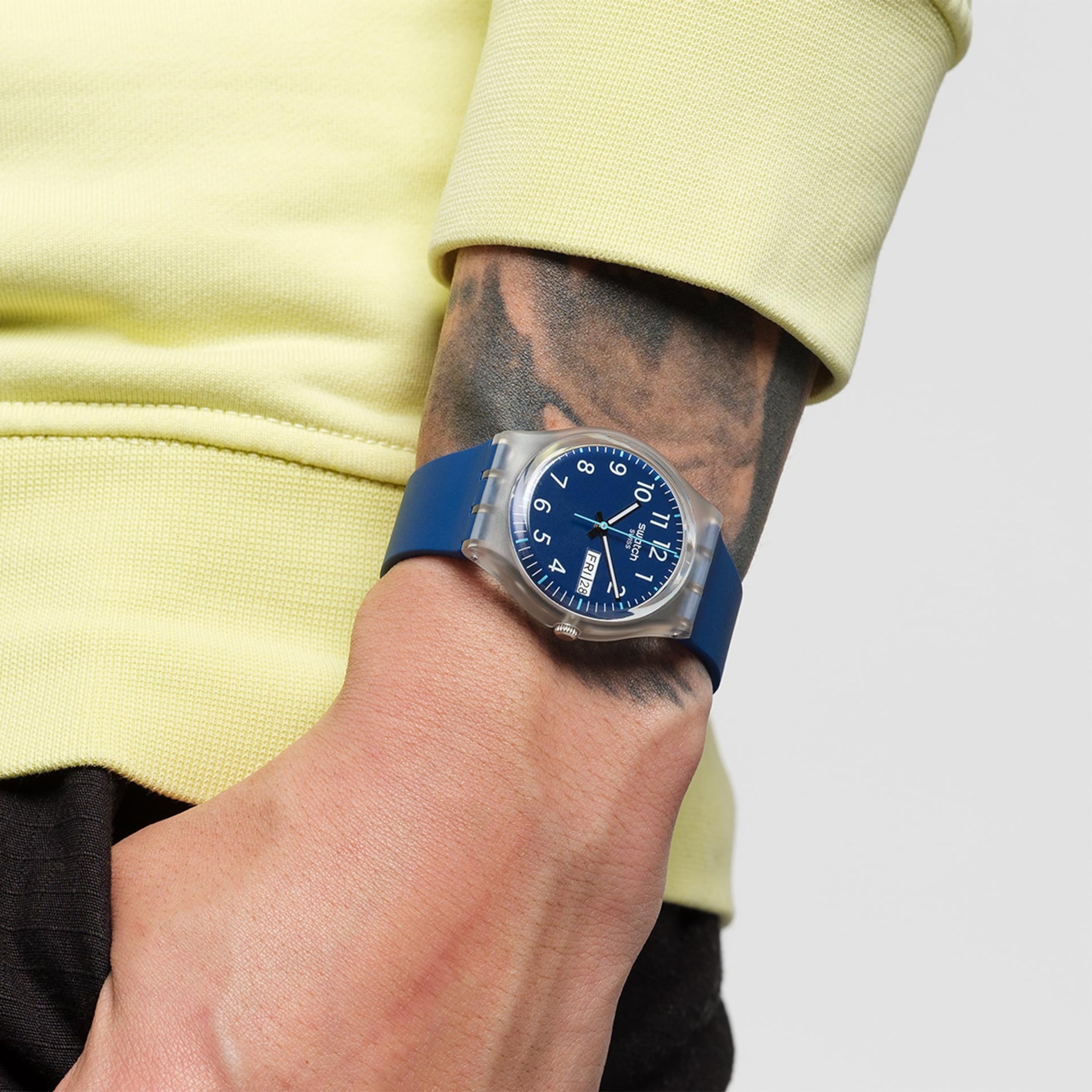 https://static.swatch.com/images/product/GE725/li1/GE725_li1_ec001.jpg