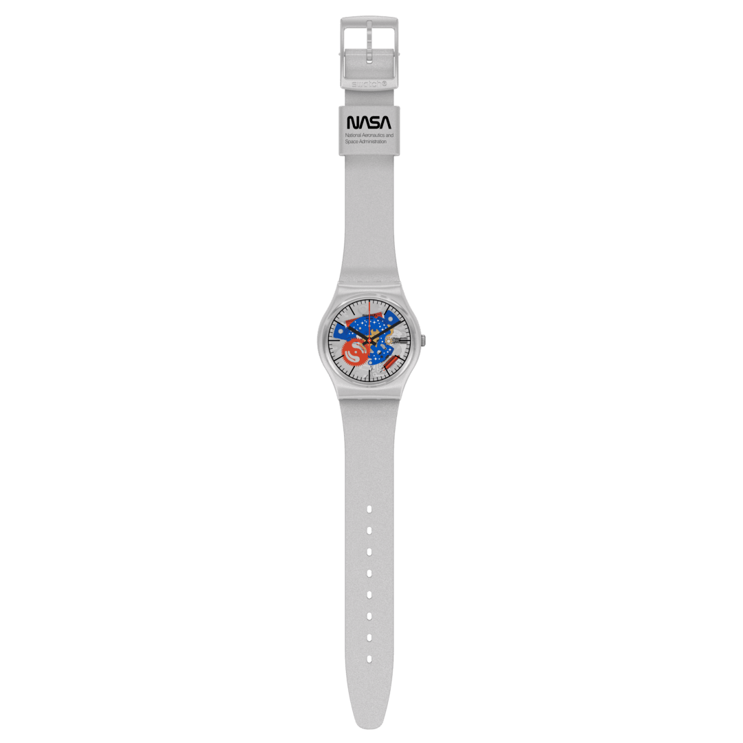 Moon swatch. Swatch extravehicular, артикул sb04z400. Swatch Launch sb04z401. Часы NASA Swatch. Swatch gz323s.