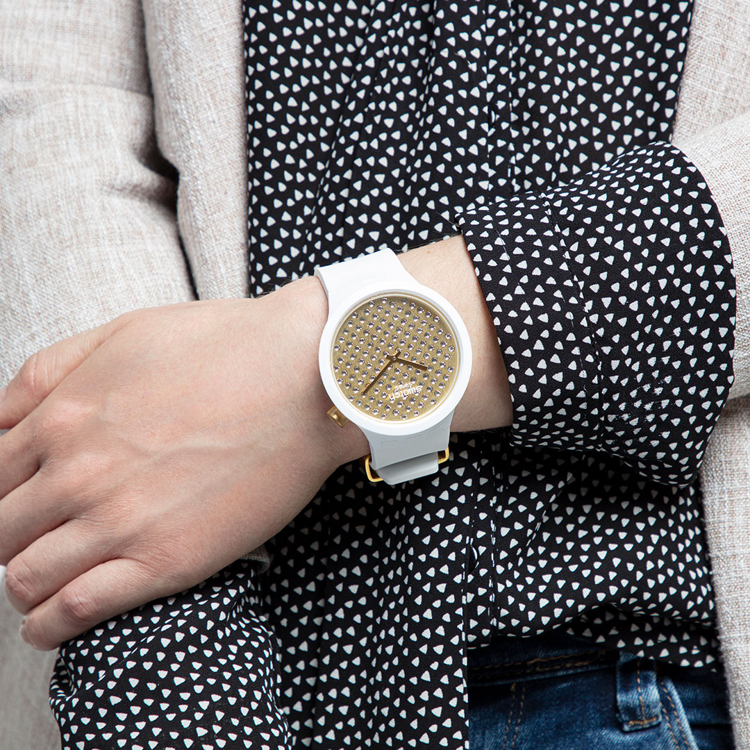 SB03Z101 - AL JOUD (GENEROSITY) - Swatch® United States