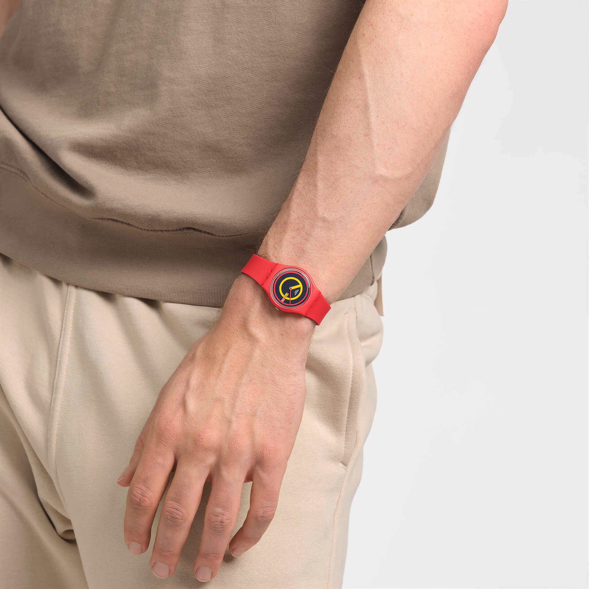 "SWATCH CONCENTRIC RED" Gallery Image #1