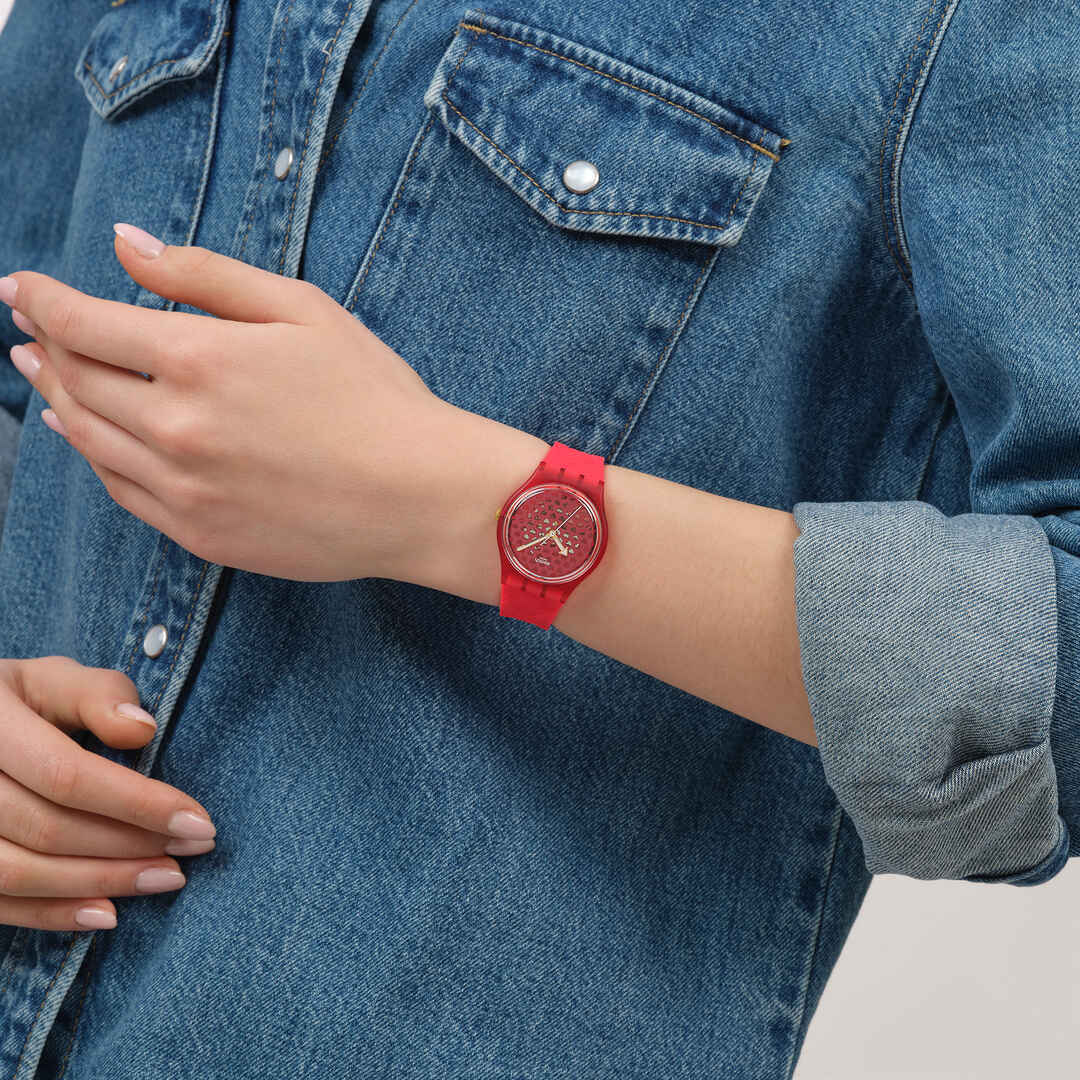 View of product LOVE IN SCARLET