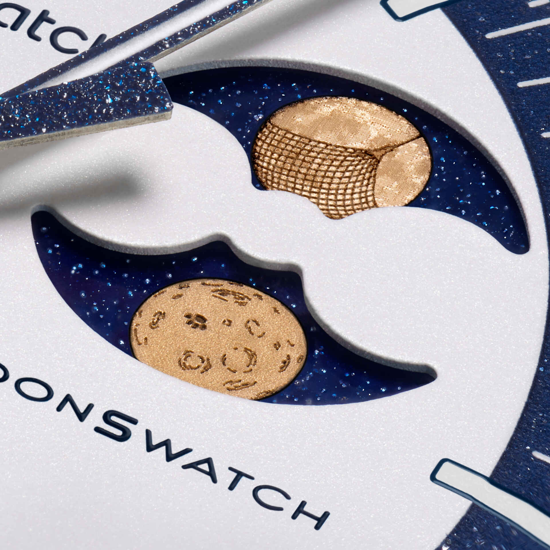 MISSION TO EARTHPHASE - MOONSHINE GOLD - SO33N701L | Swatch