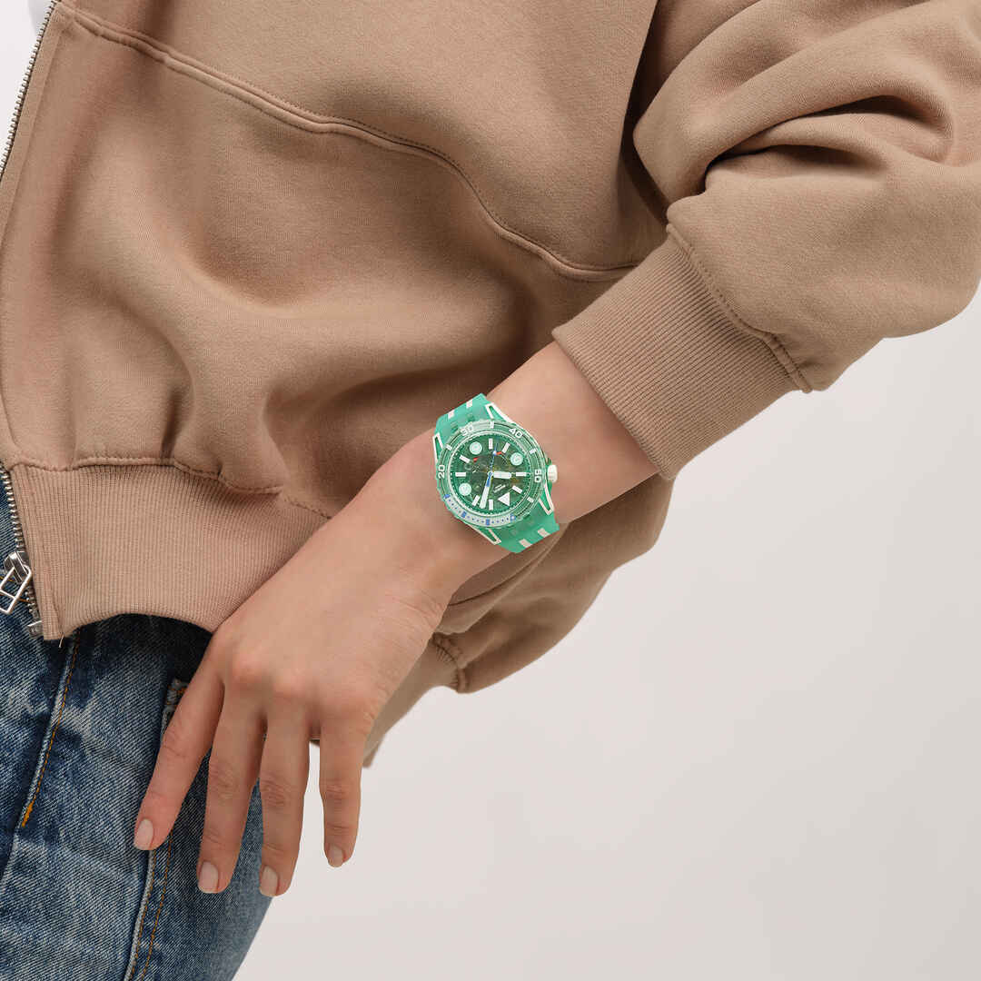 Life style view of product MEDUSAE