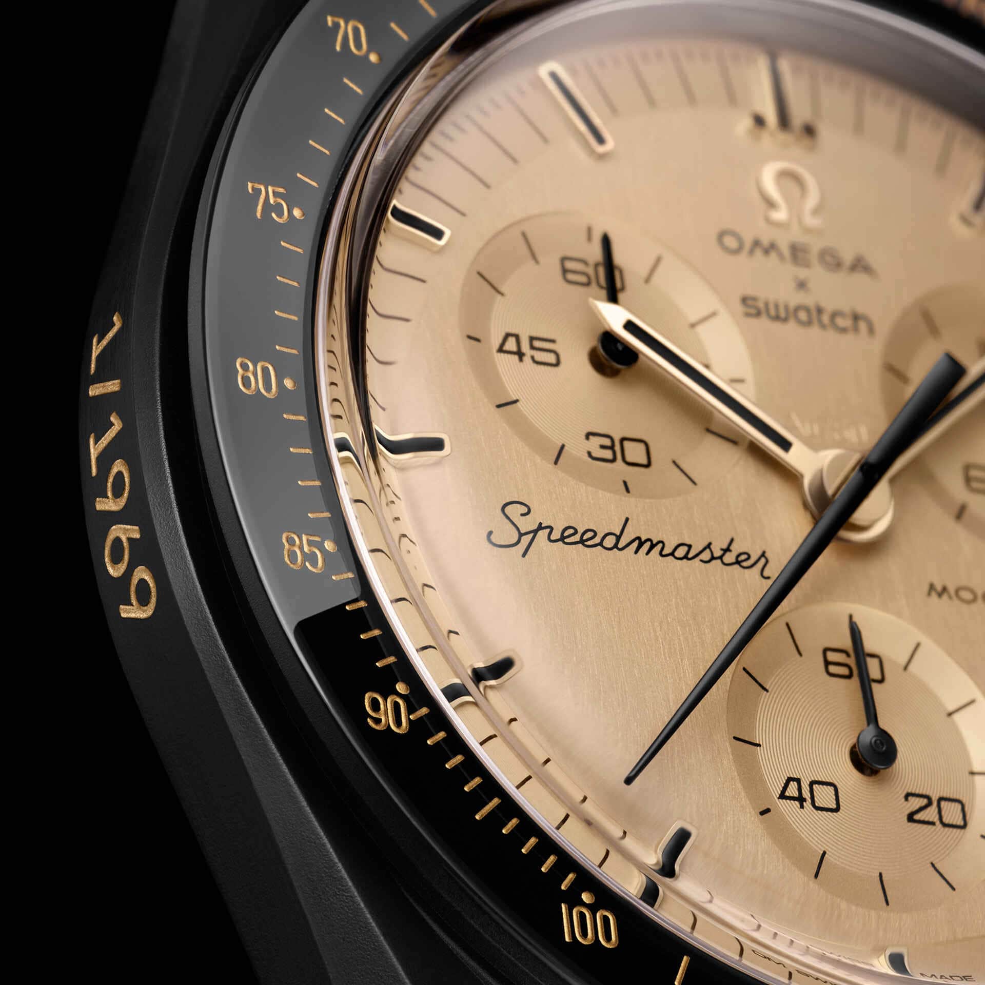 MISSION TO THE MOON 1969 with 18K gold | Bioceramic MoonSwatch