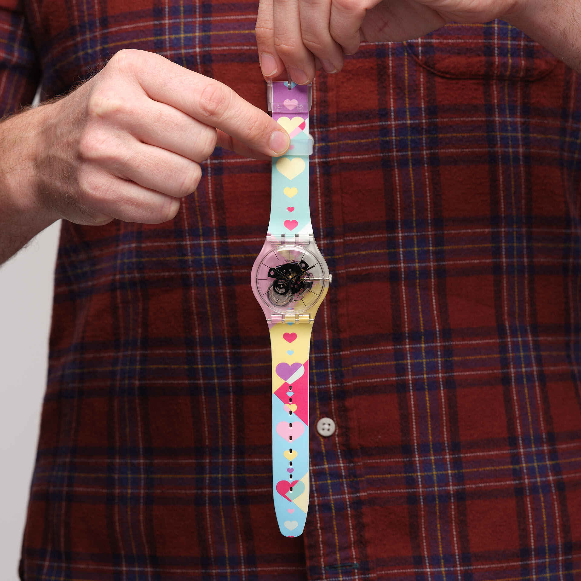 FLYING HEARTS BY SWATCH "FLYING HEARTS BY SWATCH" Gallery Image #6