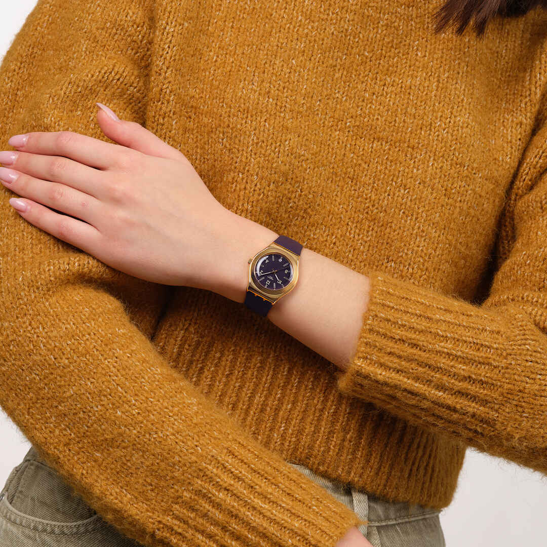 View of product HEART OF BURGUNDY