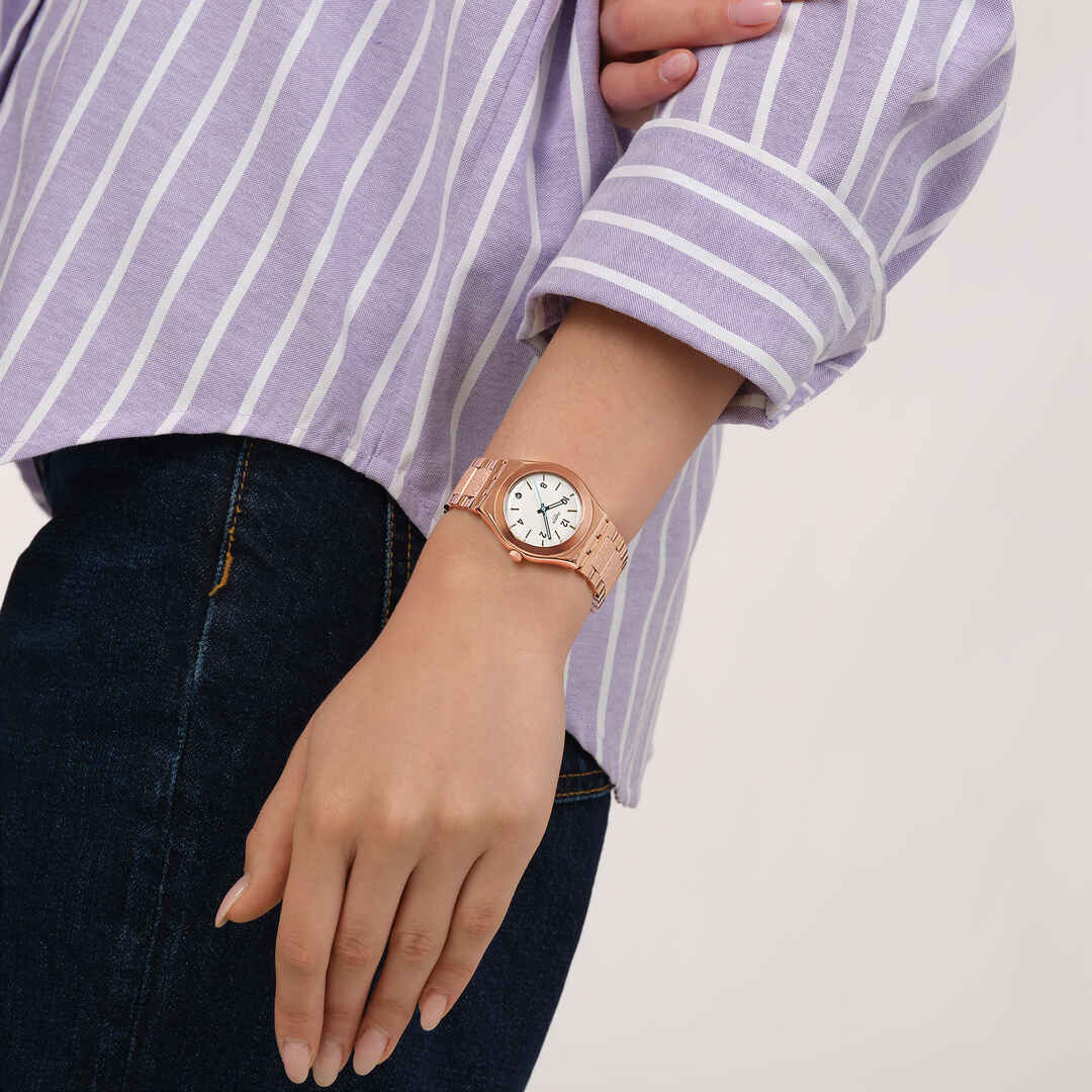 View of product ESSENCE OF ROSE